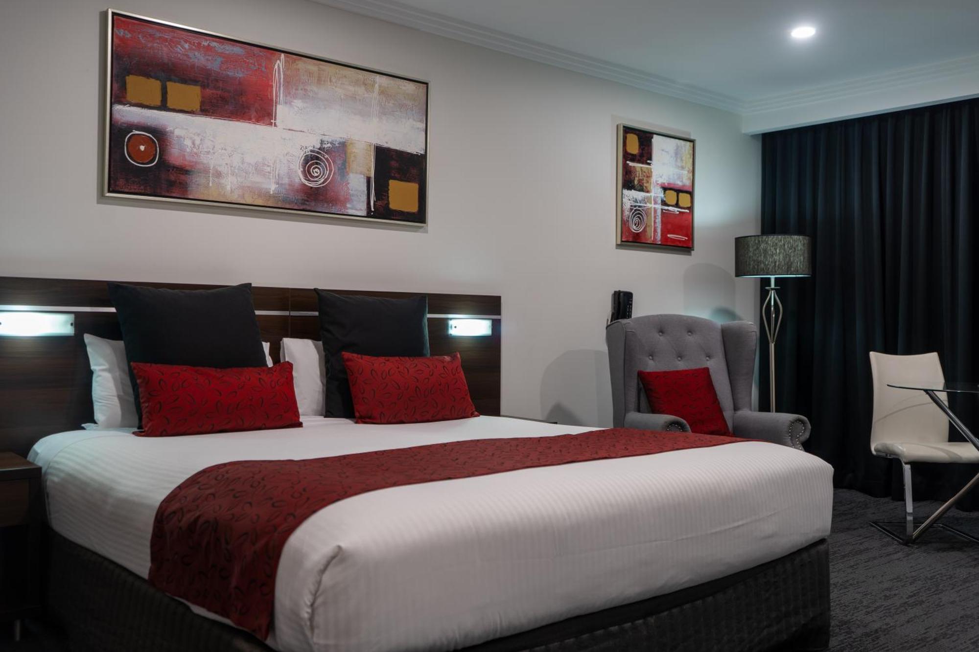 Golden West Motor Inn Даббо Экстерьер фото