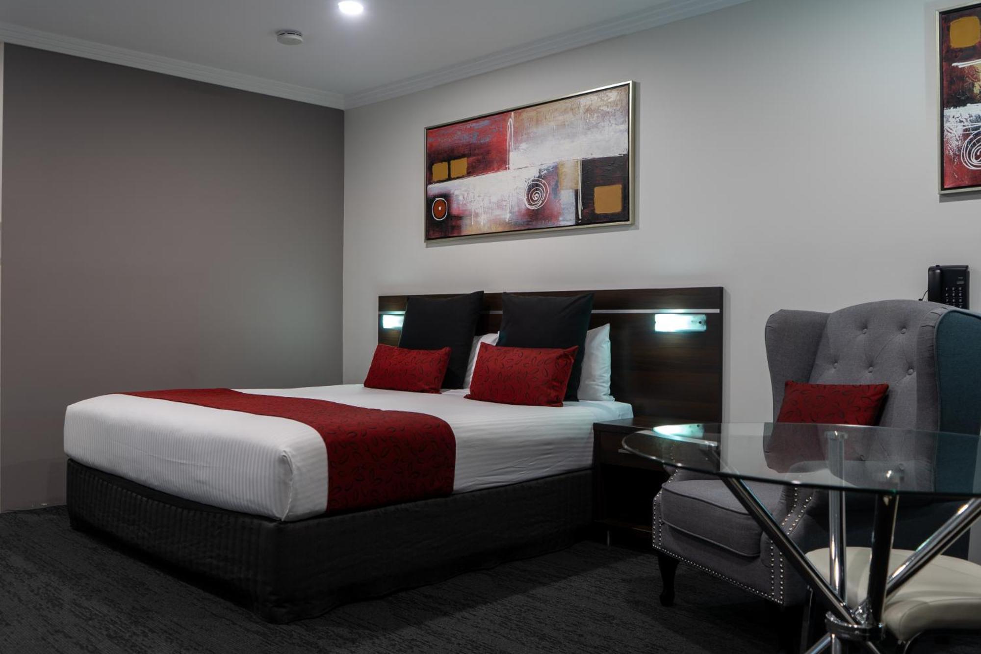 Golden West Motor Inn Даббо Экстерьер фото